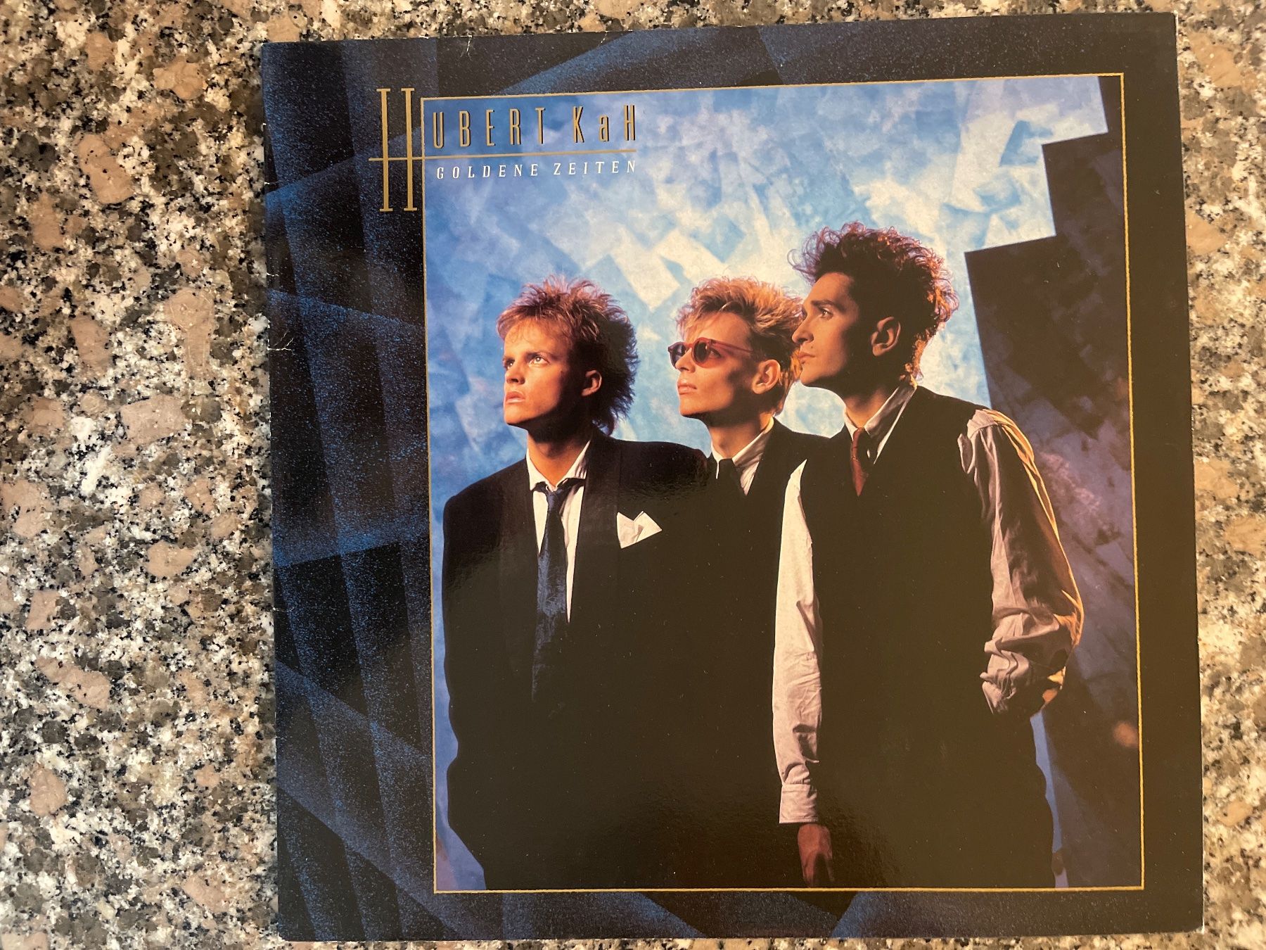 Dischi in vinile: A151/Hubert Kah - Goldene Zeiten – Usato da Frutigen venduto da Philippe_jsp
