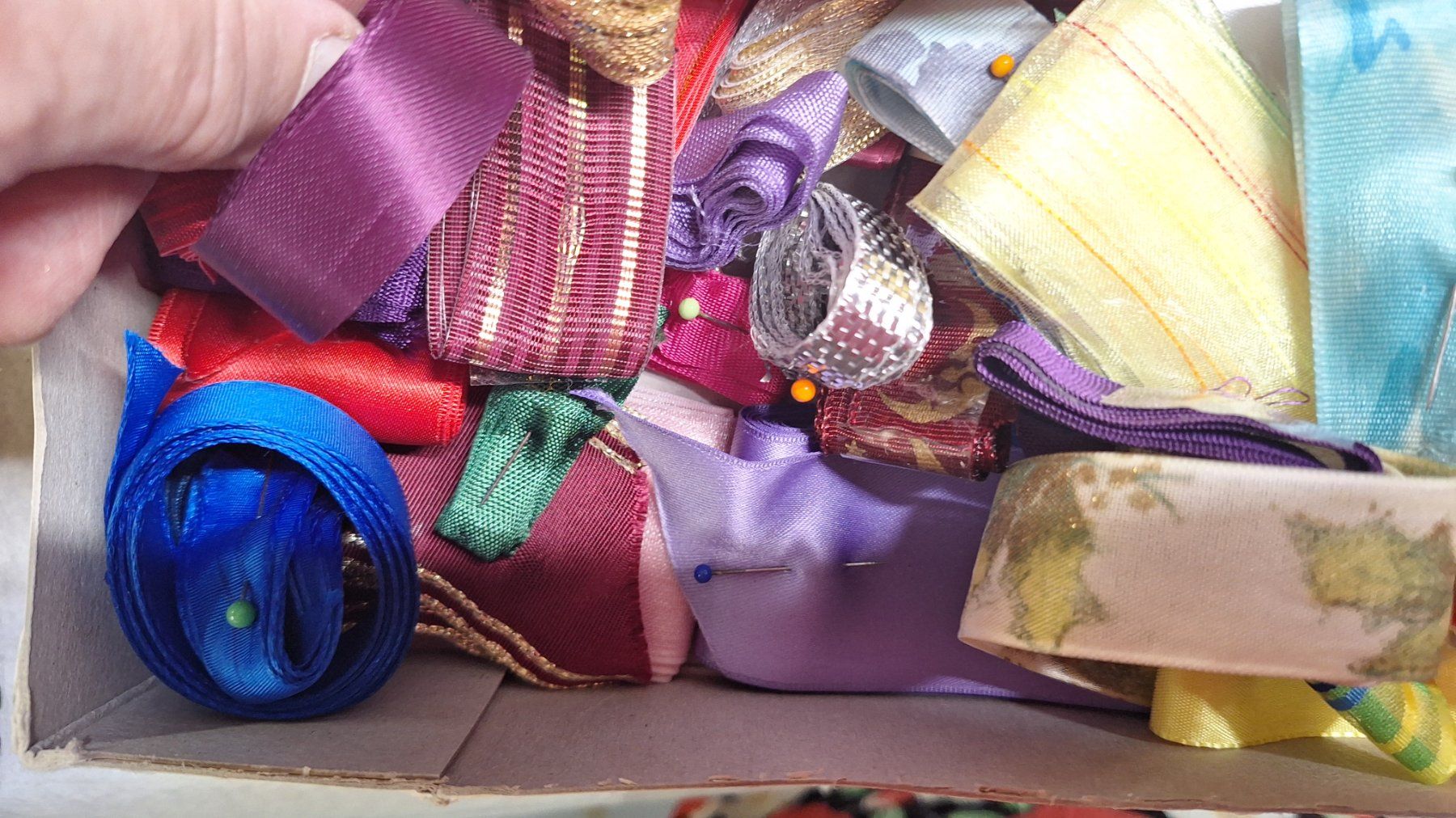 Nastri decorativi: Lot Seidenbändeli  /Geschänkbänder – Usato da Dornach venduto da majo8689 5