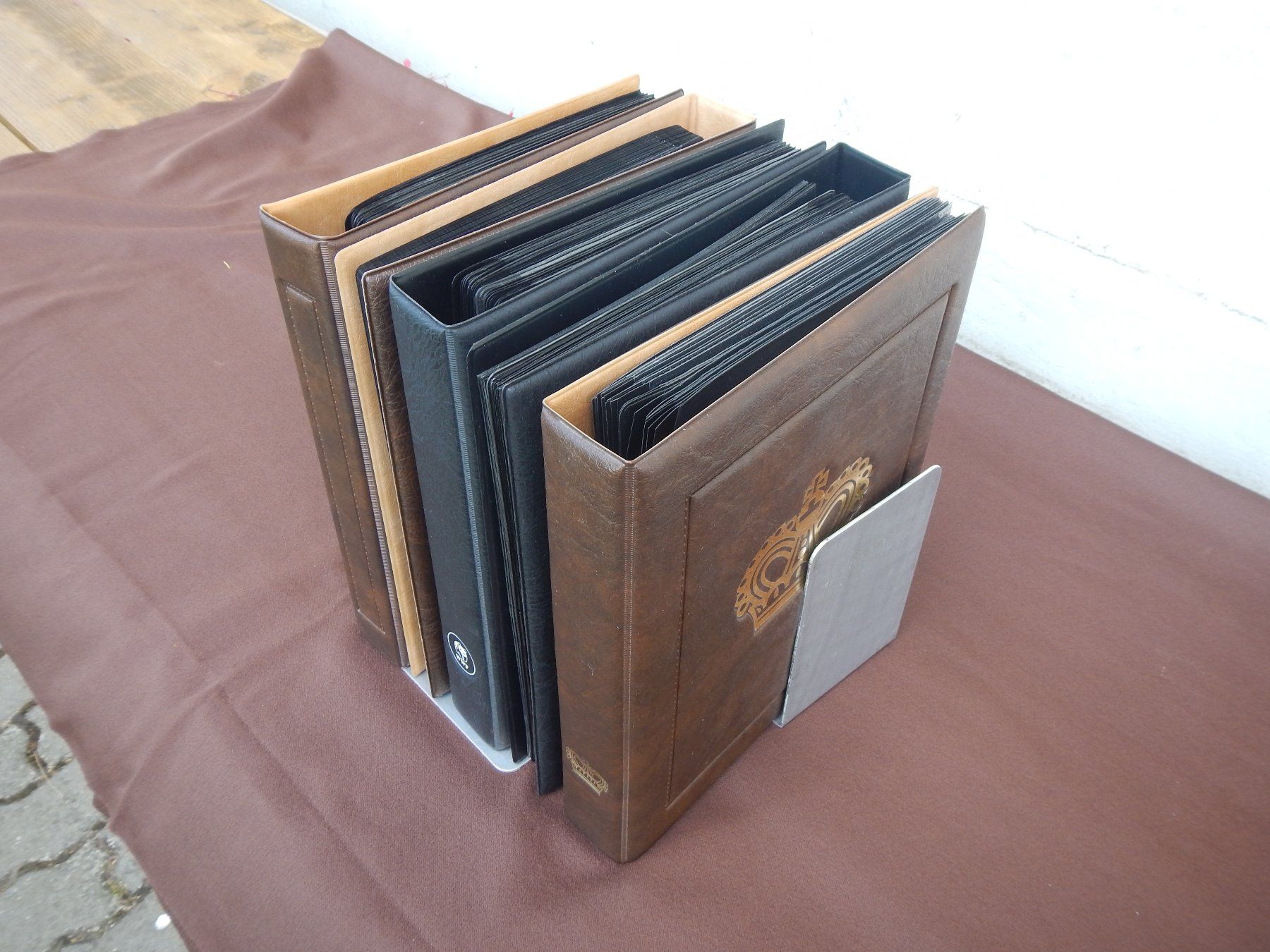 Album: 5 ideale Briefalben – Usato da Aarwangen venduto da Suomo48 1