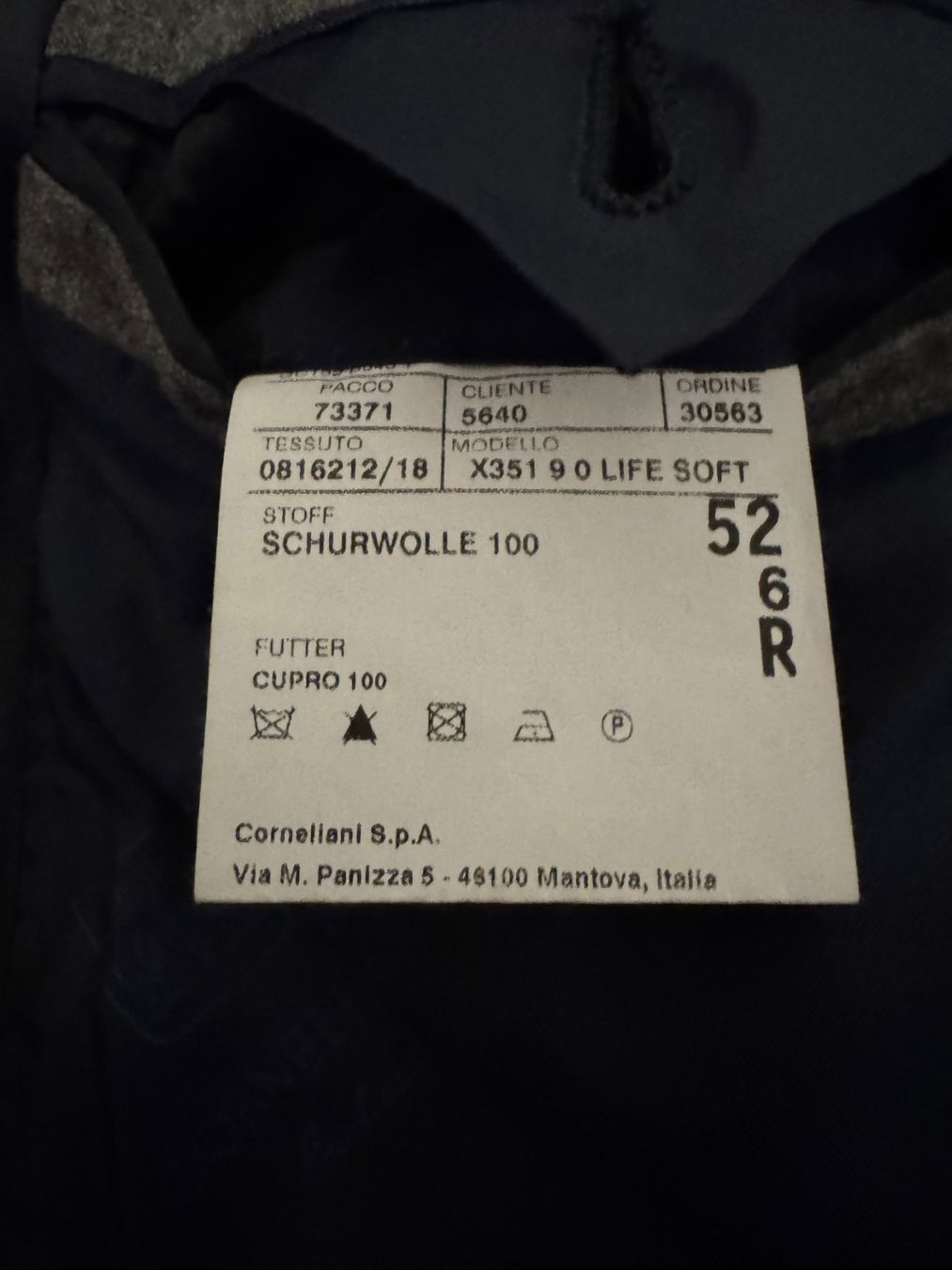 Corneliani Giacche: Blazer / Sakko Corneliani Gr. 52 – Usato da Staufen venduto da MARINTSUM 2