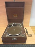 Antikes Polydor Koffergrammophon mit Kurbel – Sammlerstück