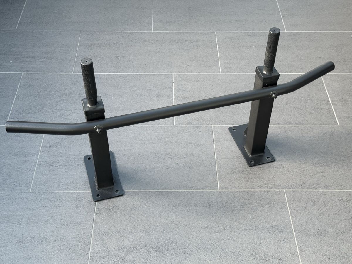 Hometrainer: Klimmzugstange Wand-/Deckenmontage Mehrgriff Pull Up Bar – Usato da Siebnen venduto da Guesswho 1