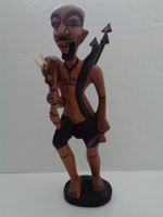 Afrikanische Holzfigur - geschnitzt