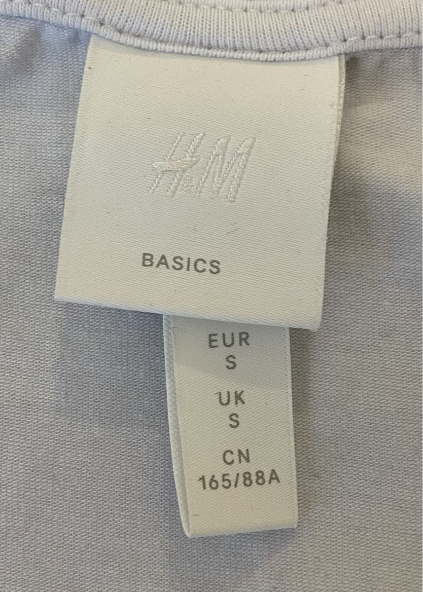 H&M T-shirt: H&M Basics T-Shirt weiss, Gr. S – Usato da Zürich venduto da kar_7gs6 2