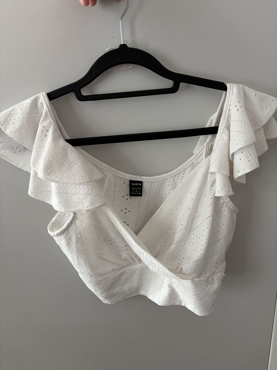 Shein Top: Haut Shein blanc taille S excellent état – Nuovo (secondo la descrizione) da Martigny venduto da O96