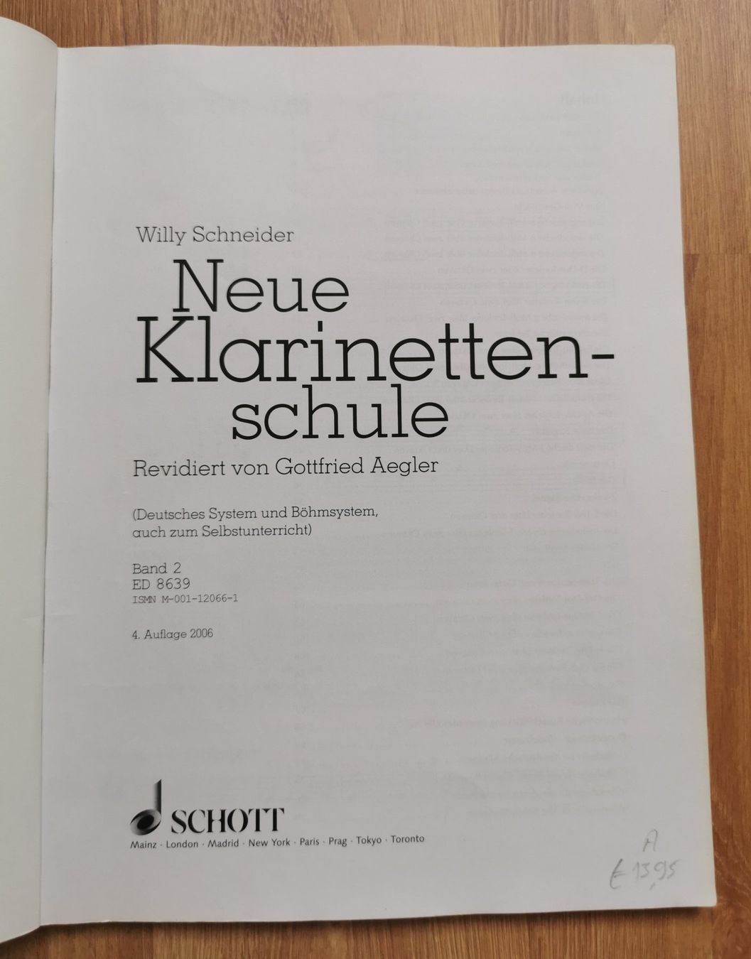 Libri: Neue Klarinettenschule Band 2 – Usato da Birsfelden venduto da dsc_f8gx 1