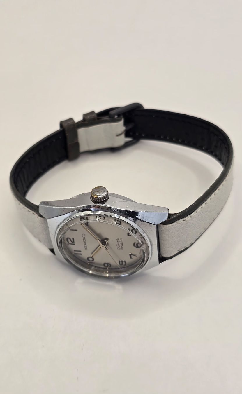 Mirexal Montres: Mirexal Incabloc Hand-wind 32mm – D'occasion à Minusio par AGSuhren 3