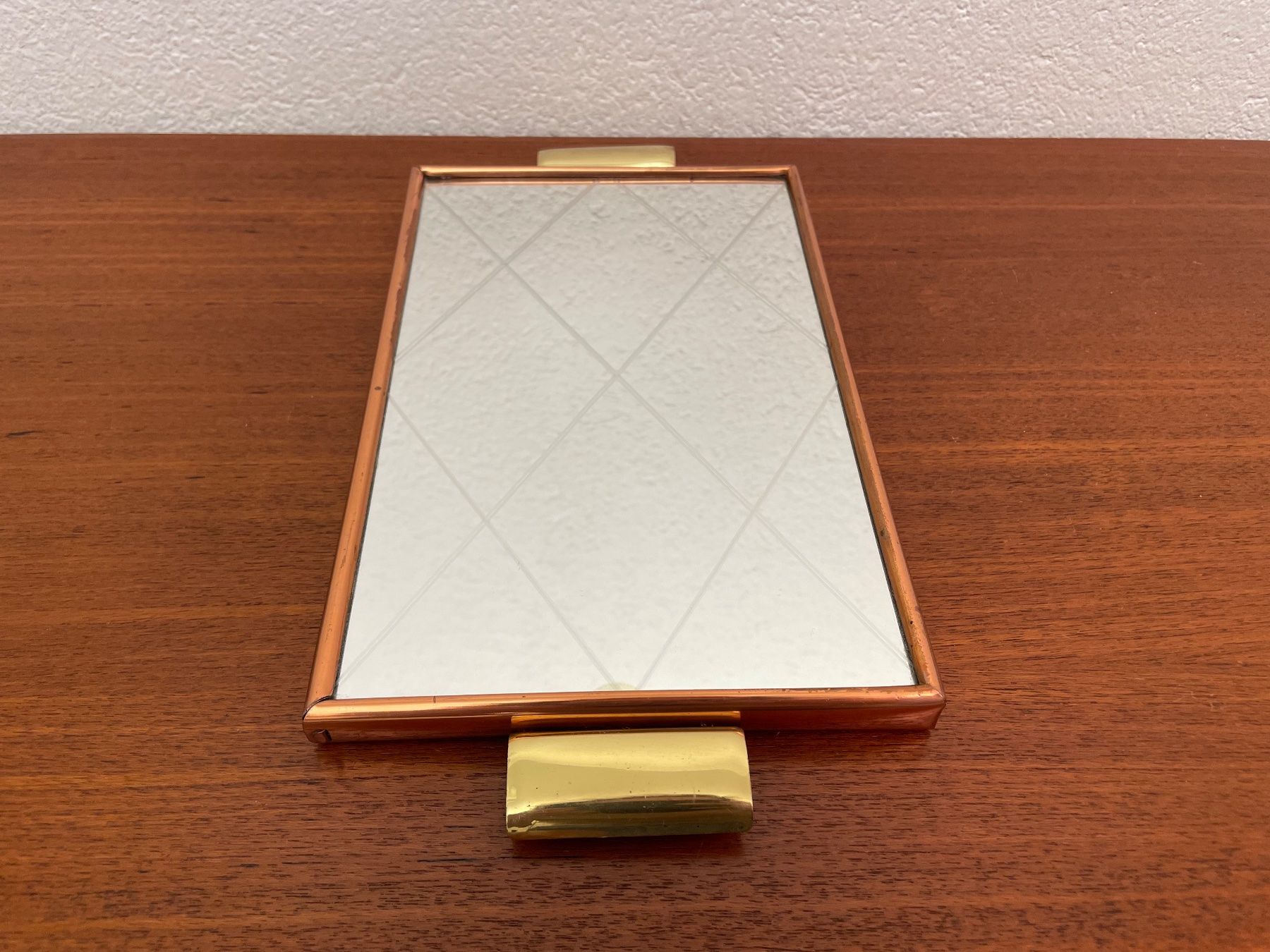 Piatti di portata: Kleines 50s Spiegeltablett Serviertablett vintage Tablett – Usato da Zürich venduto da Vintagewiesel 2
