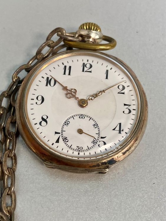 Ancienne Montre De Poche Vintage U00e0 Quartz Avec Bou00eete En Bois Collier