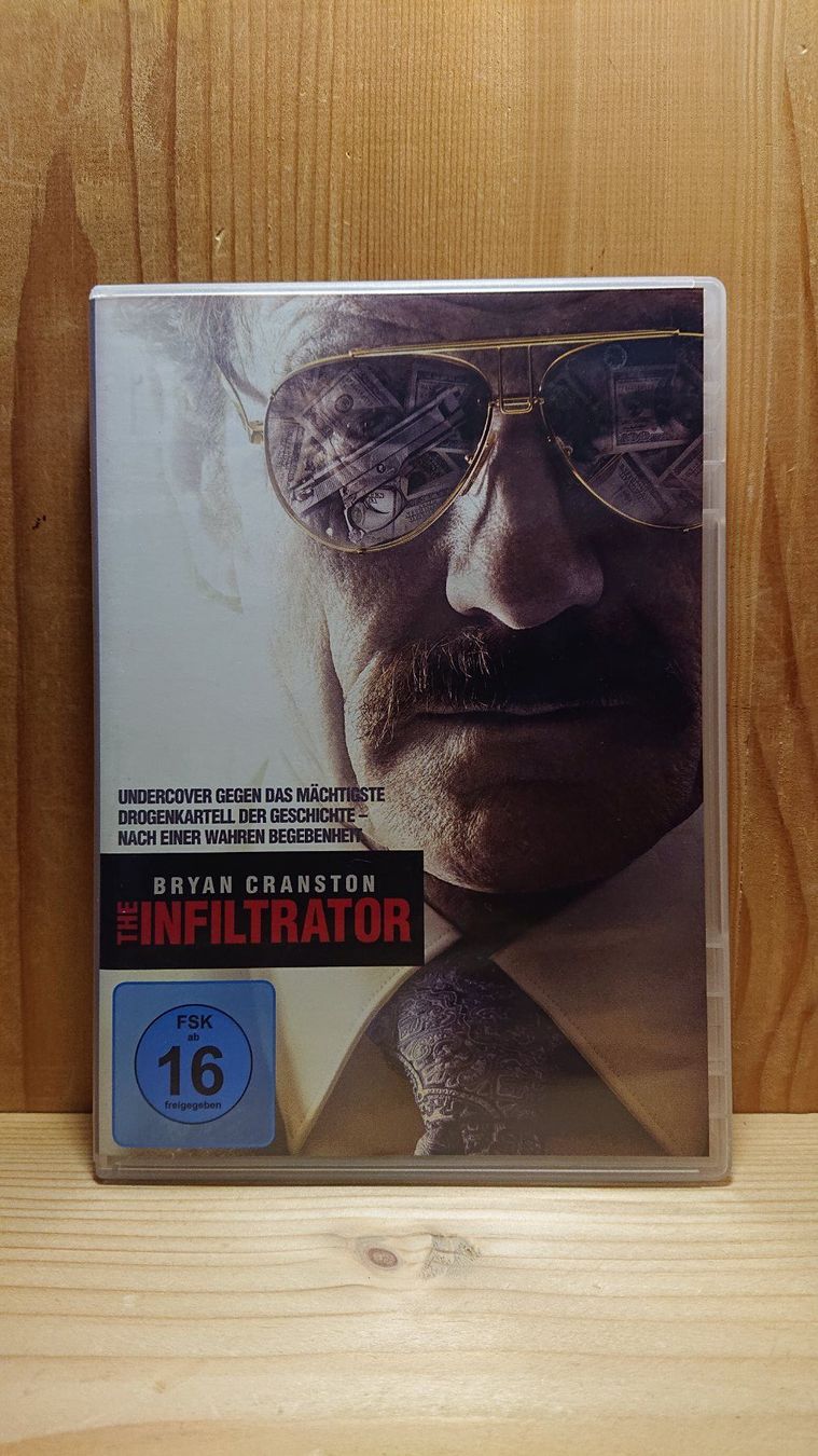 Tutti i DVDs: THE INFILTRATOR DVD mit Bryan Cranston – Usato da Wilderswil venduto da Exebub