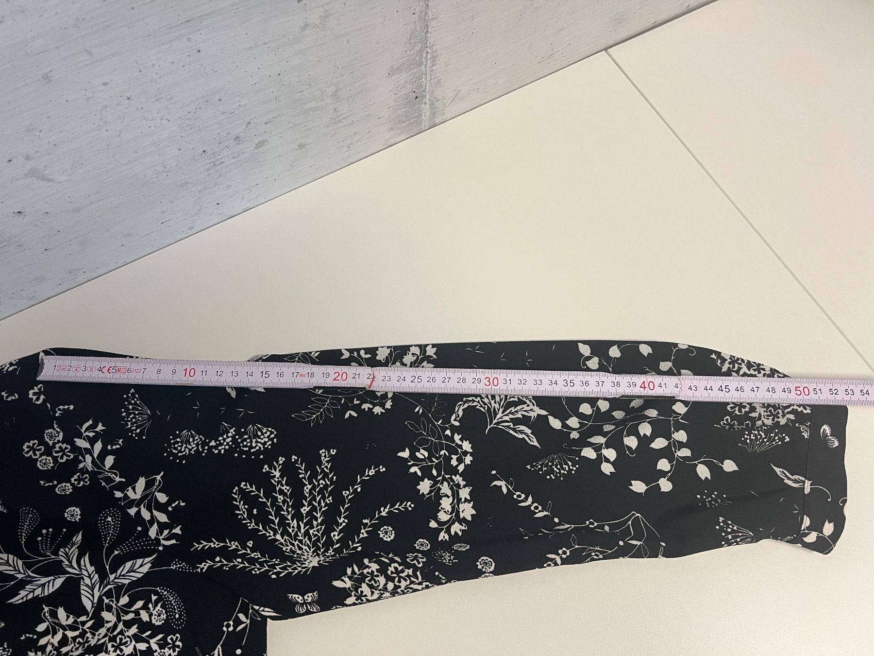 Max Mara Vestiti: Max Mara Studio Kleid Gr. 38 neuwertig – Usato da Ronco sopra Ascona venduto da heisenberg02 6