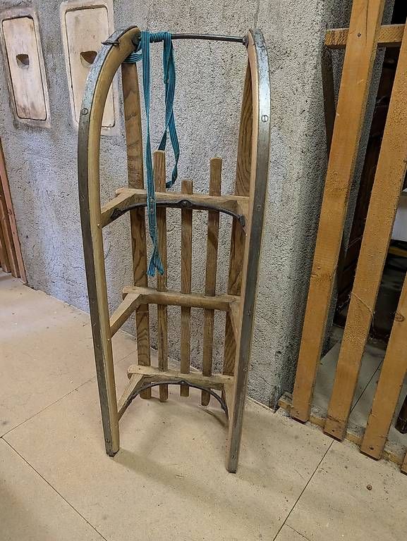 Slitta: Antiker Schlitten – Usato da Trimmis venduto da GianlucaB