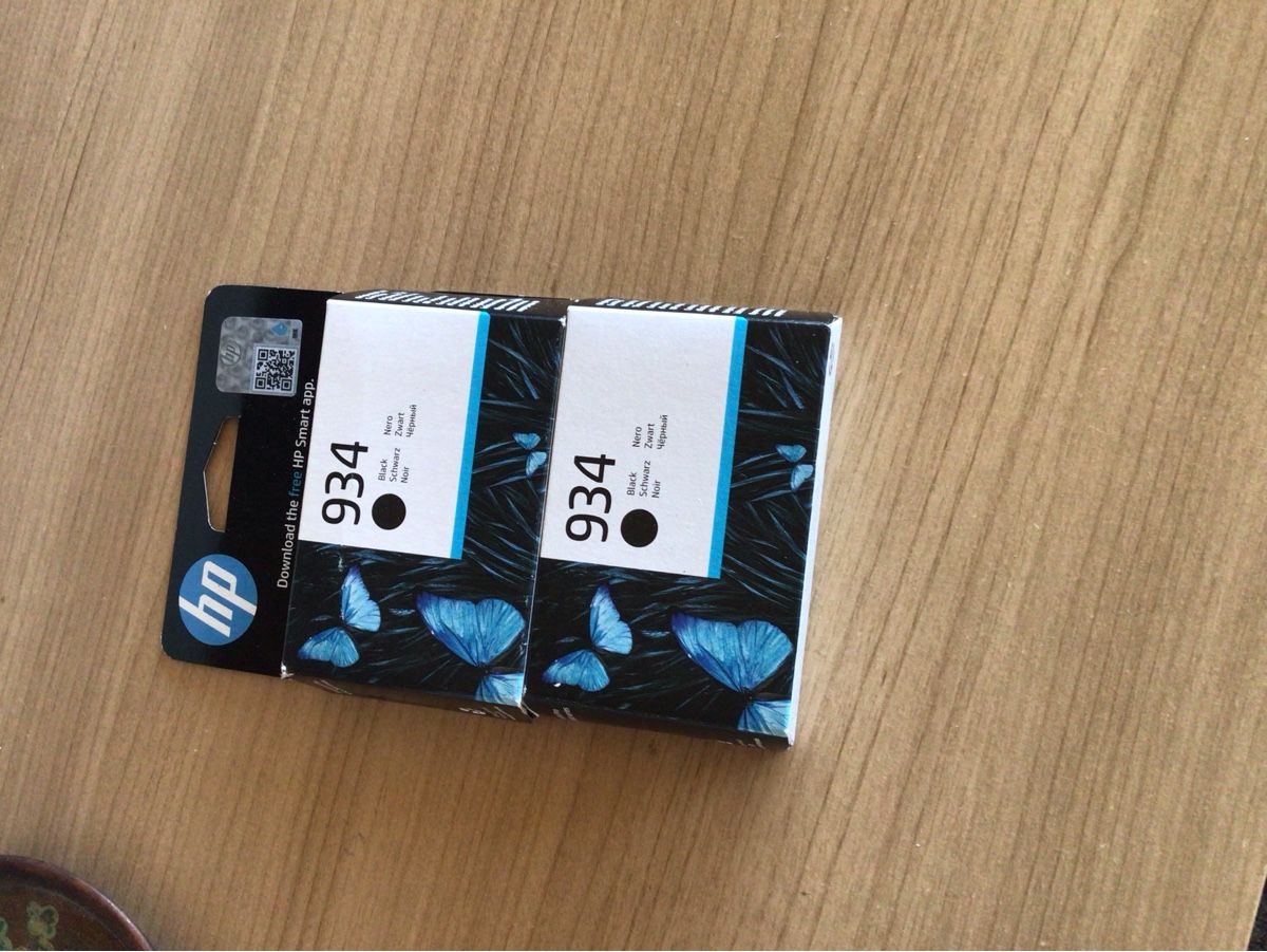 Hewlett Packard Cartucce per stampanti & toner: 2 HP 934 Tintenpatronen – Nuovo e nell'imballaggio originale da Aeschlen ob Gunten venduto da yeti49 1
