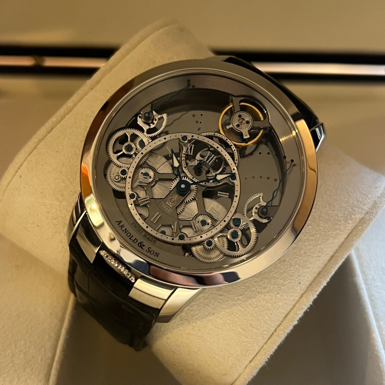 Montres: Arnold & Son Time Pyramid Full Set 1TPAS.S01A – D'occasion à Carouge GE par Watchaser 8