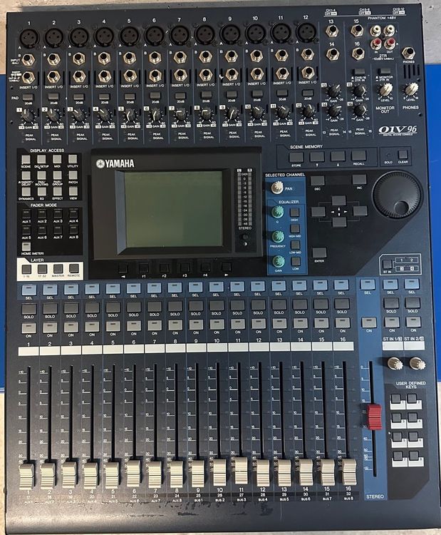 Yamaha 01v96 24-Bit/96k Digital Aufnahme Mixer (Gebraucht) in Basel für ...