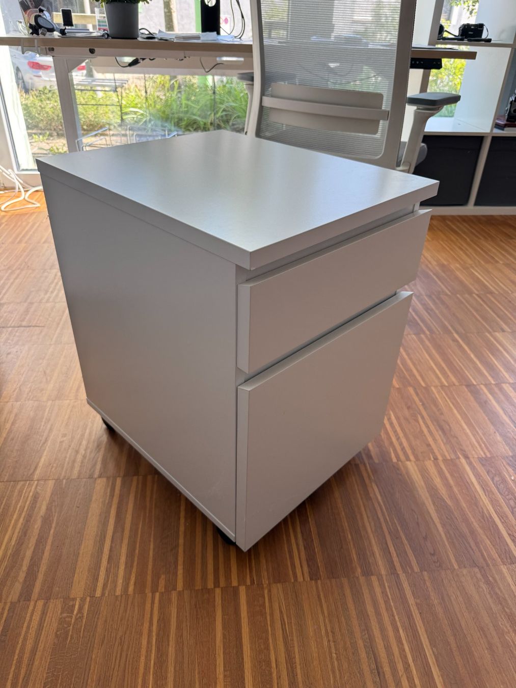 Ikea Banconi: Weisser IKEA Rollcontainer mit 2 Schubladen – Usato da Horgen venduto da Fabel4me 2