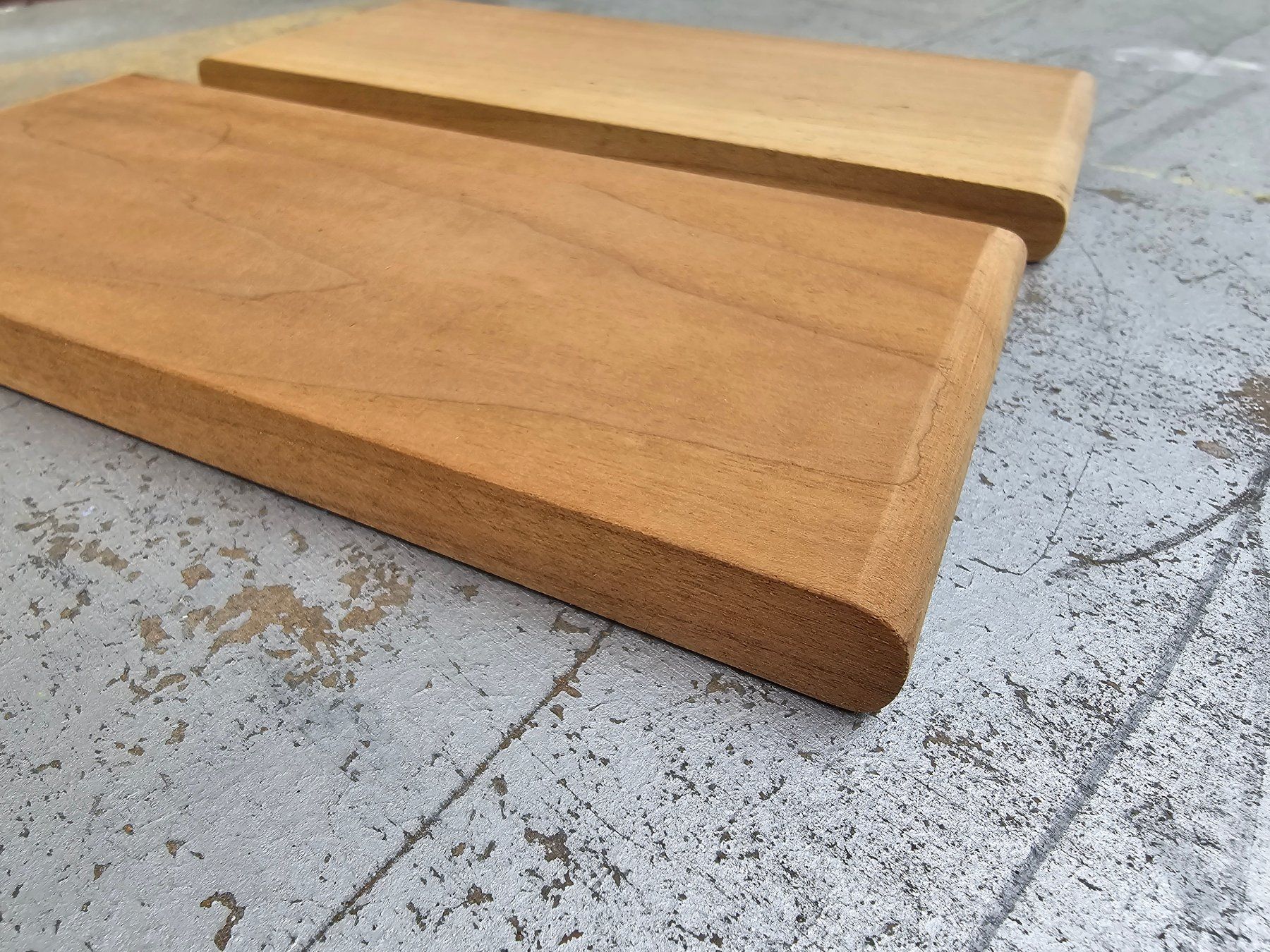 Holzartikel: Holz: Brett-Set 2-tlg. Nussbaum – Neu (gemäss Beschreibung) aus Romanshorn von Rachacha 3