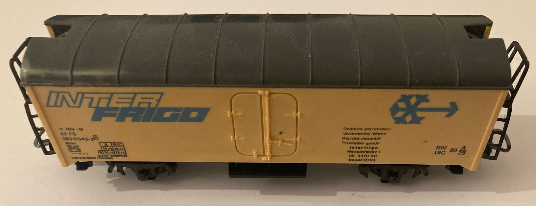 Lima Modelleisenbahnen: LIMA Modell - Güterwagen - INTERFRIGO - H0 - DC – Gebraucht aus Stans von canberra04 2