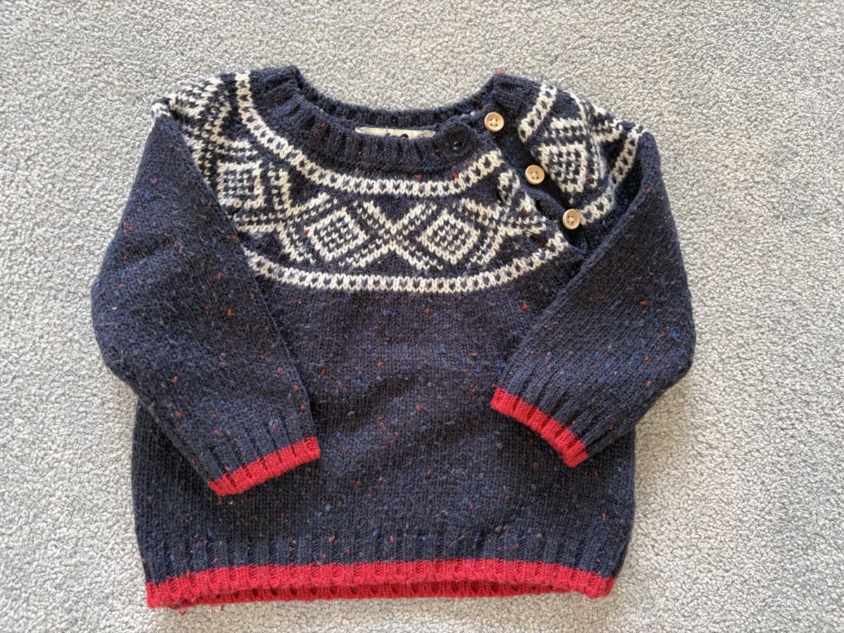 Cyrillus Maglioni & Felpe: Babypullover Cyrillus blau gemustert Grösse 3M – Usato da Basel venduto da cib_2dqm