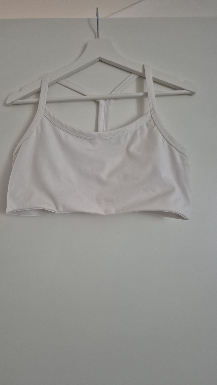 H&M Sonstige Unterwäsche: Move Sport BH Weiss Grösse L – Gebraucht aus St. Gallen von justmeeee