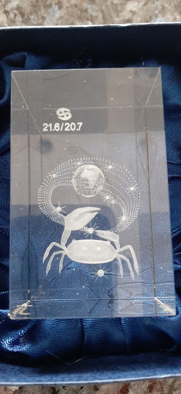 Tutte le decorazioni: Hologramm Krebs 3D aus Glas – Usato da Zuzwil SG venduto da alfaromeo159ti
