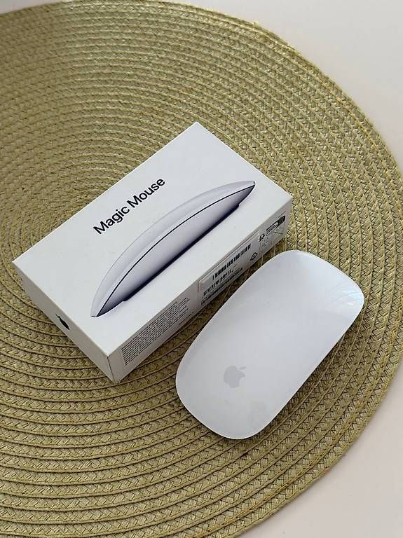Apple Maus: Apple Magic Mouse  neuwertig mit Originalverpackung – Gebraucht aus Lyss von osa_9v55
