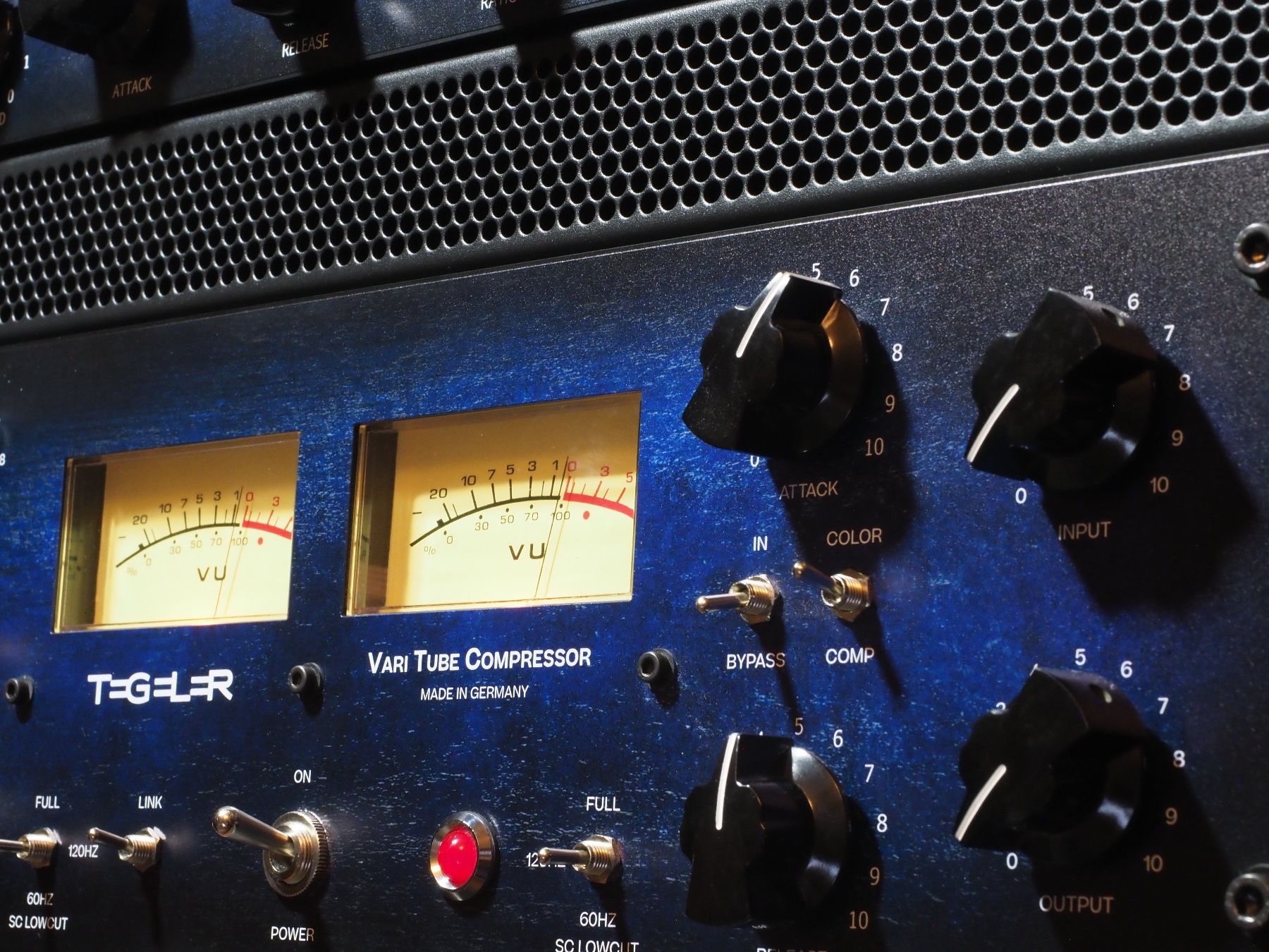 Equipement studio: Mastering Rack – Neuf (Voir description) à Winterberg ZH par Flavio345 5