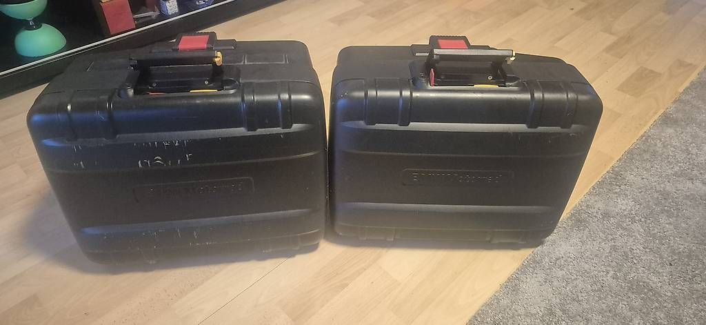 Valigie: 2 Original BMW-Seitenkoffer – Usato da Brugg AG venduto da nirob11 2