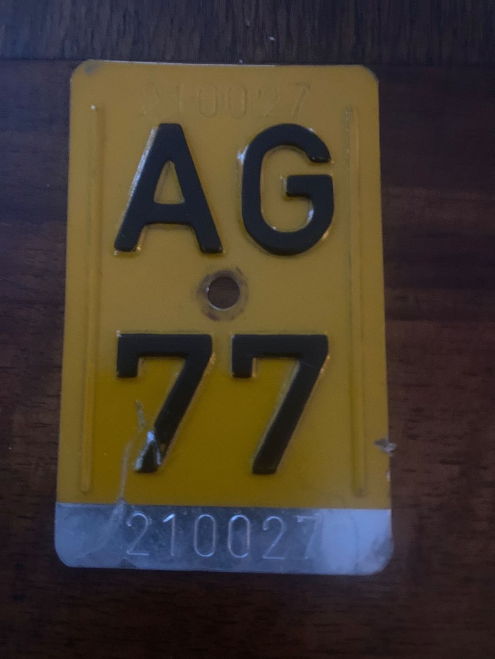 Insegne: Velo Nummerschild AG 77 – Usato da Baden venduto da swiss-alps