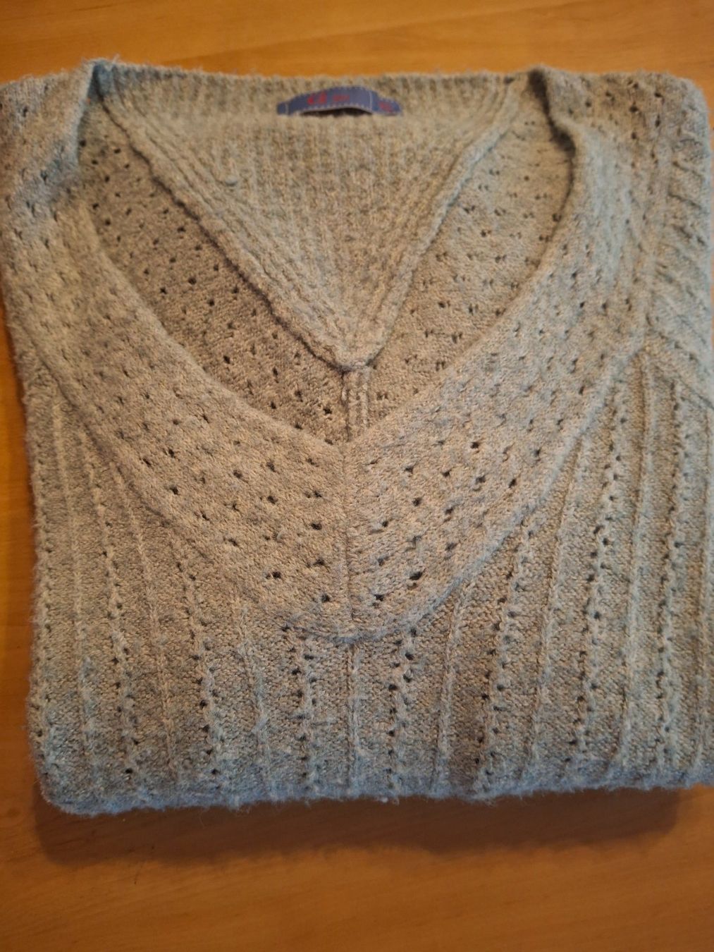 Maglioni & Felpe: Pull col en V vert pastel XL marque C & JO 35% cachemire – Usato da Villiers venduto da san_jn5w 9