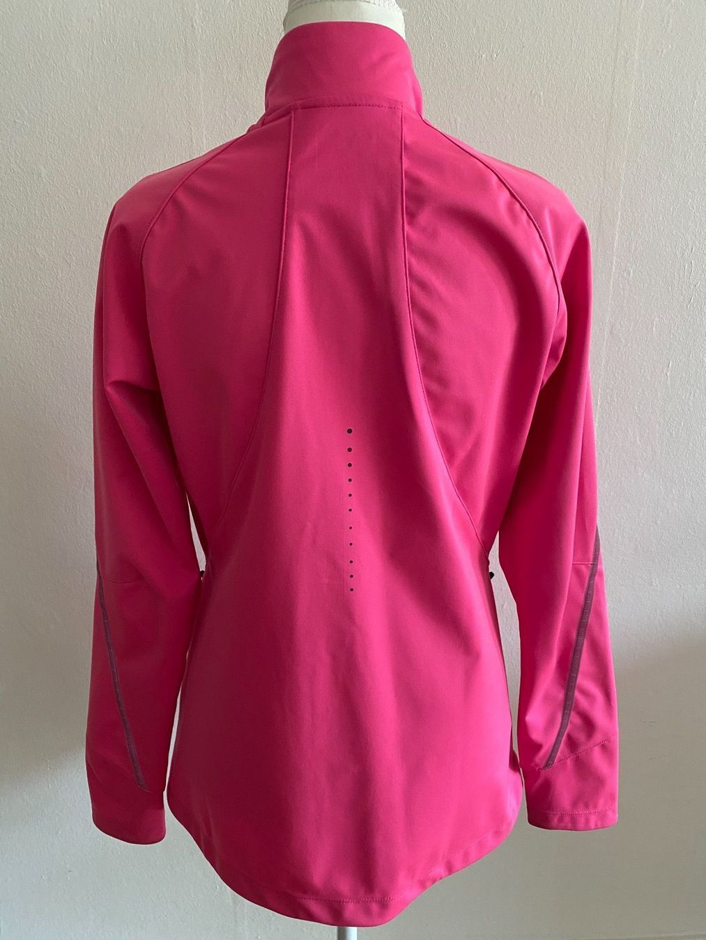 Asics Giacche: Asics Outdoor Jacke – Nuovo e nell'imballaggio originale da Bern venduto da schnupka 1