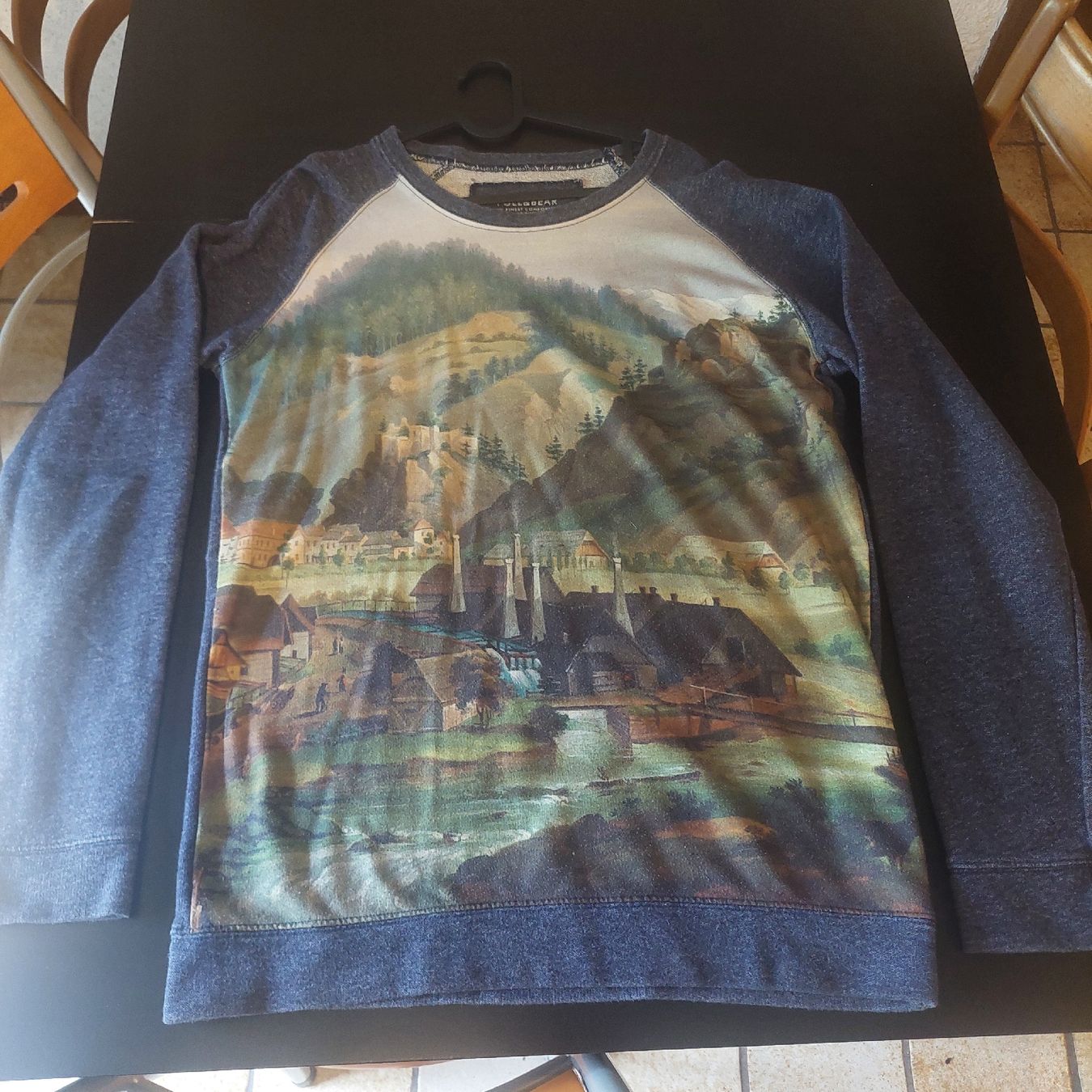 Pull&Bear Maglioni & Felpe: Pull&Bear Sweat Original Taille L ! Comme neuf – Usato da Martigny venduto da ValentinClosuit