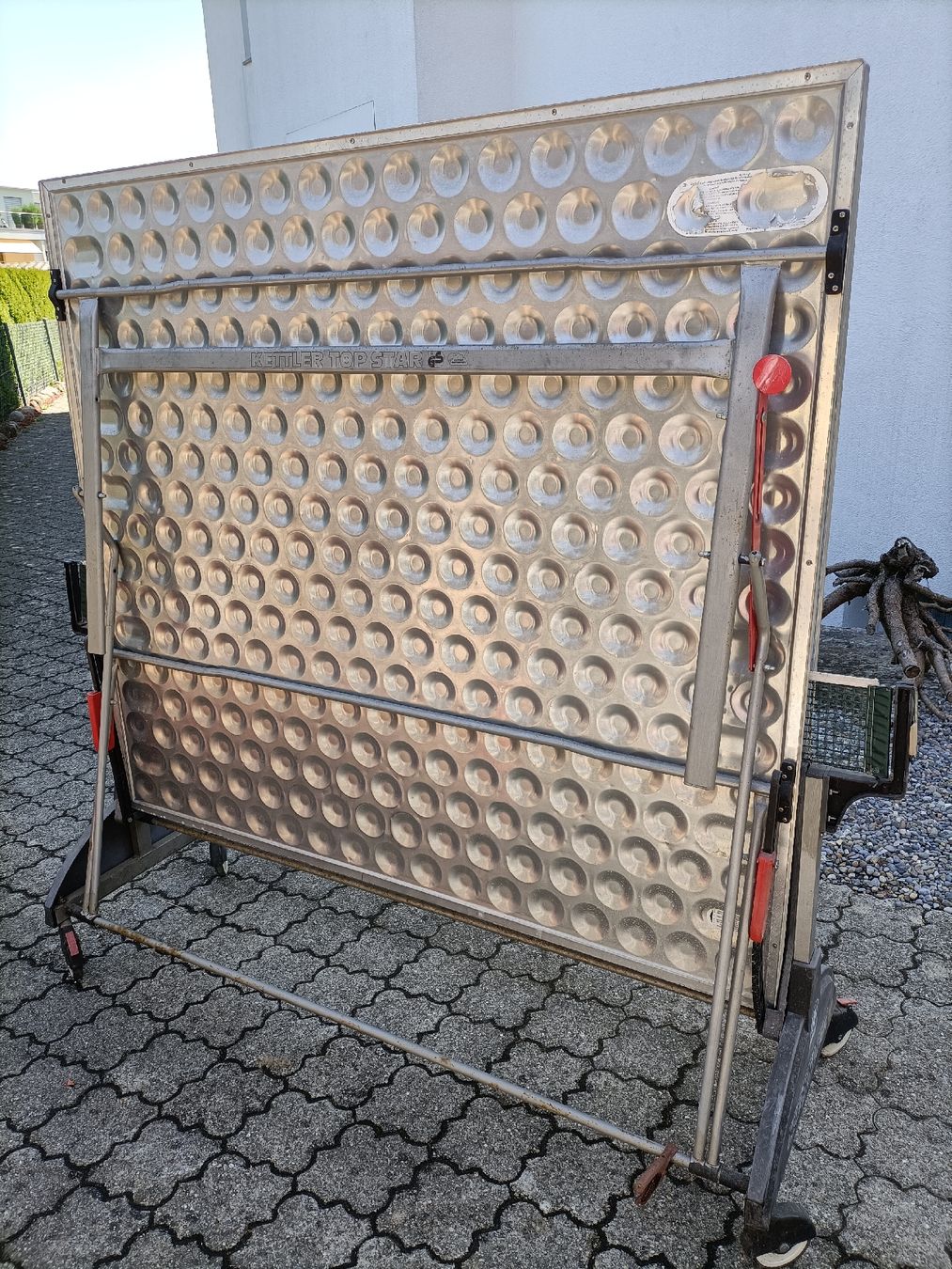 Tennis da tavolo: Gratis Tischtennis Tisch – Usato da Au ZH venduto da SilasKocher 6