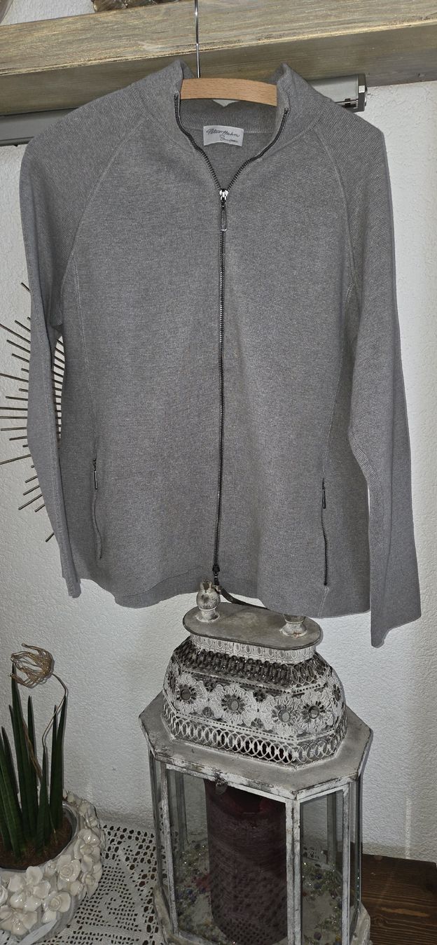Peter Hahn Giacche: Peter Hahn Strickjacke, Gr. 44, Grau, neu – Nuovo (secondo la descrizione) da Busswil BE venduto da Angy1974