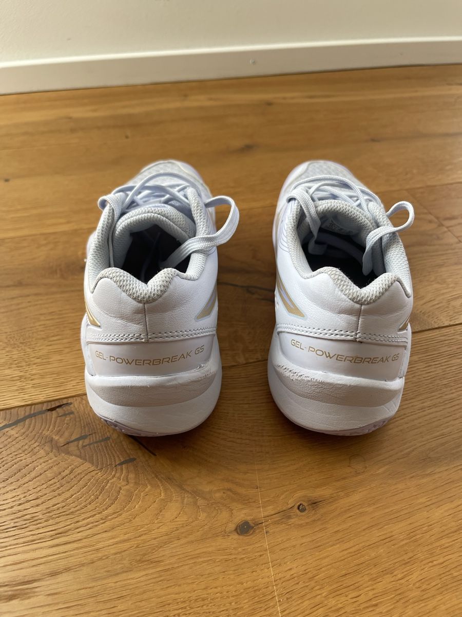 Asics Scarpe per ragazzi: Asics Hallenturnschuh  – Usato da Gerlikon venduto da Ensanada 2
