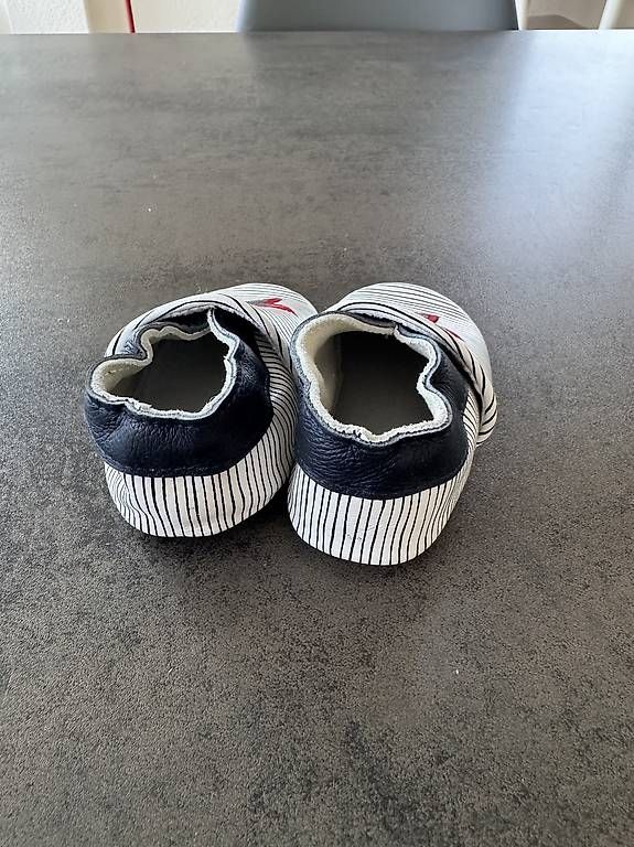 Scarpe per ragazzi: Lederfinkli neu blau/weiss Stern – Usato da Wangen SZ venduto da CND1203 1