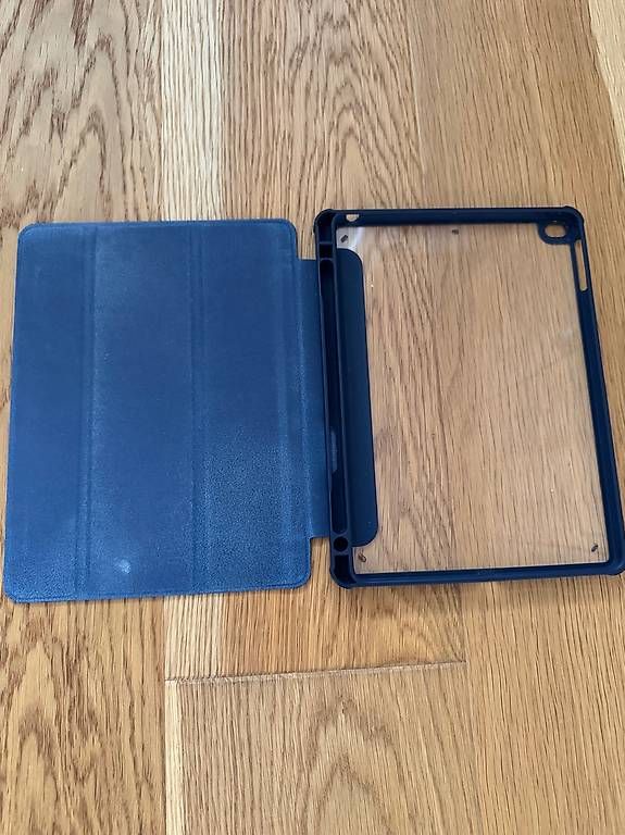 Apple Tablet PC: Ipad 6.Gen (2018) Space Gray 32Gb – Usato da Henggart venduto da Adi_jr7t 4