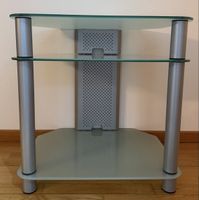 TV-Möbel / Hifi-Rack aus Glas, silberfarben - Top Zustand!
