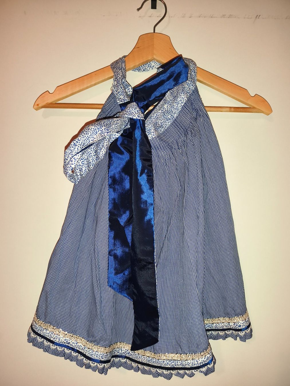 Vestiti: Dirndl – Nuovo (secondo la descrizione) da Zürich venduto da ali_gn9m 4