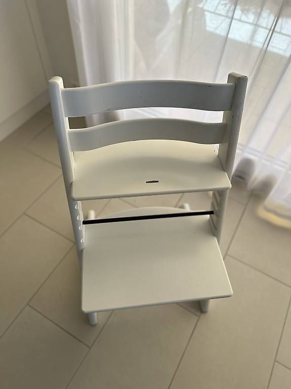 Seggioloni: Stokke TrippTrapp weiss – Usato da Horw venduto da Sijmij 1