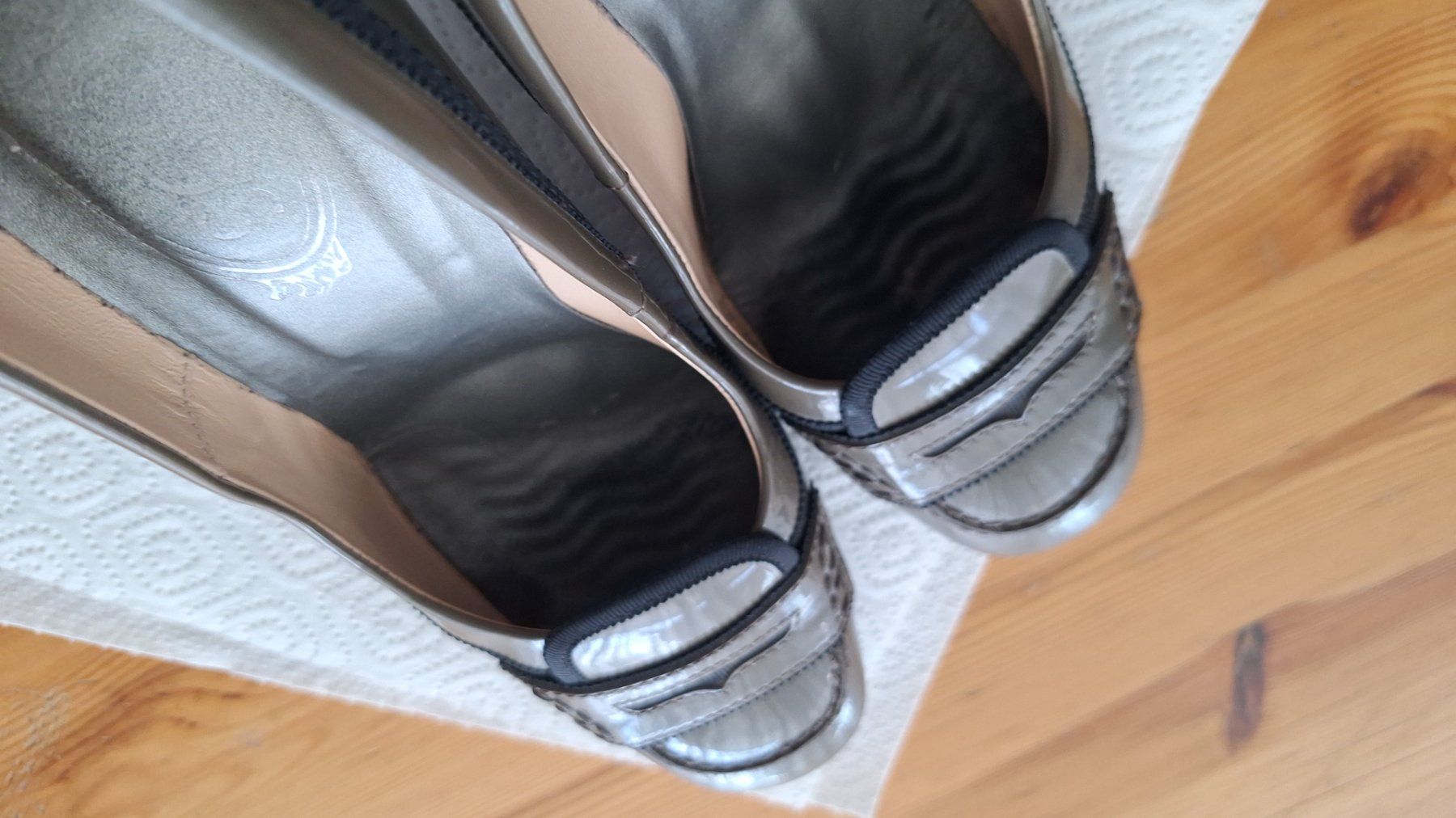 Tod'S Scarpe da donna: TOD`S. n. 38,5 – Usato da Bellinzona venduto da yas_qx6j 7