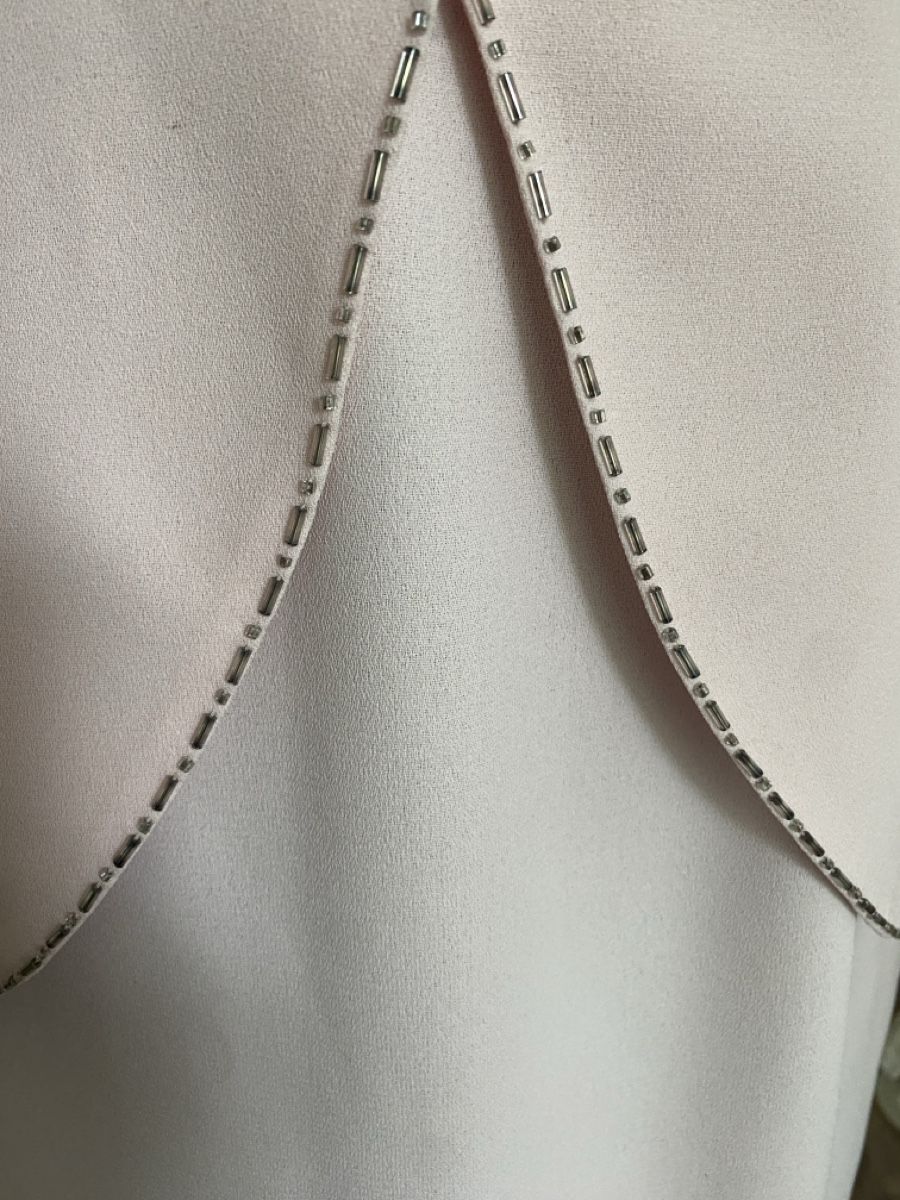 Giacche: Damen Blazer mit Rock hellrosa Perlenbesatz – Usato da Niederglatt ZH venduto da neunzehn82 7