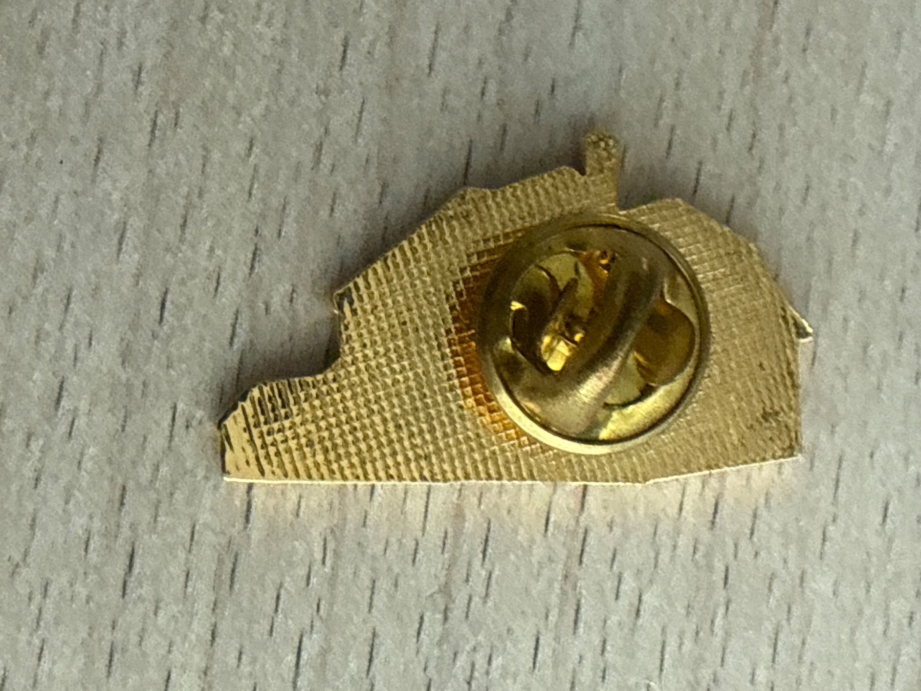 Placchette & Badge: Pin Goebelsmühle Luxemburg – Usato da Glattbrugg venduto da Schweigmatt 1