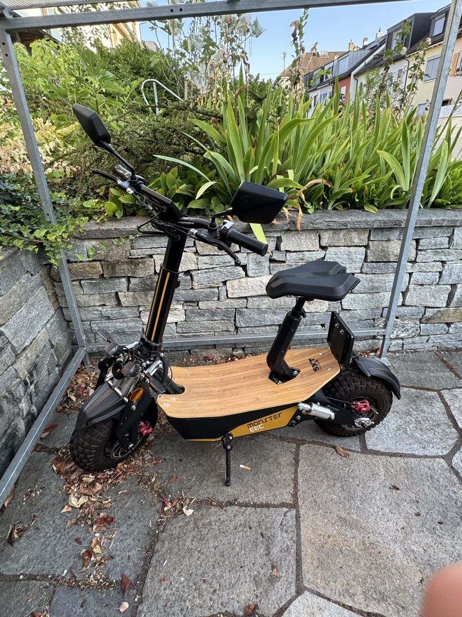 Scooter: SXT Monster E-Scooter 3000 W – Nuovo (secondo la descrizione) da Basel venduto da Americana60