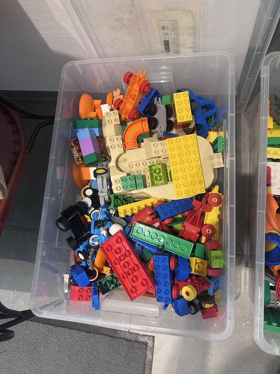 Lego Jouets: Duplo 2 box mit Hubelino – D'occasion à Hausen am Albis par ysgem 2