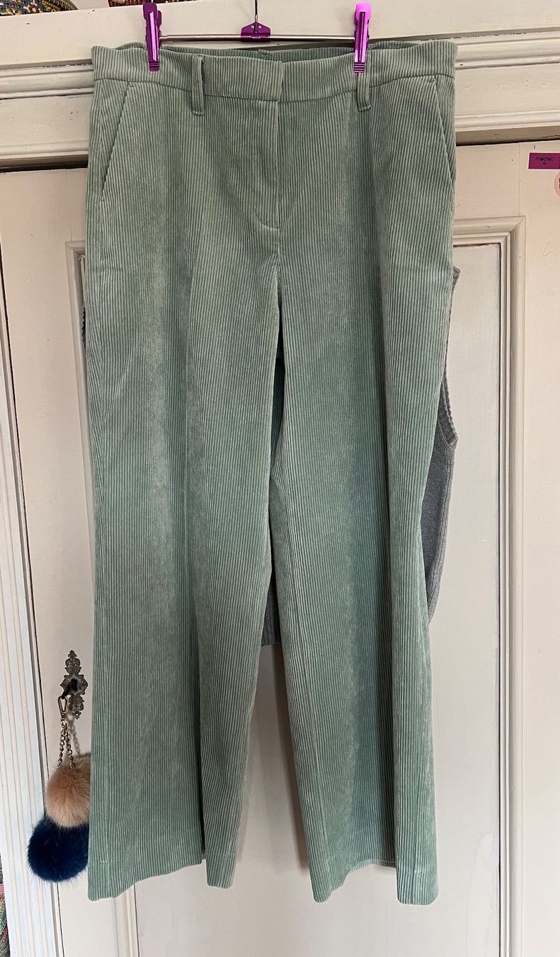 Hosen: Cordhose, mintgrün, Gr. 42, neu – Neu (gemäss Beschreibung) aus Biel/Bienne von Girasole232 5