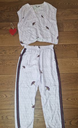 2 teiliges Set Damen Blumen Muster Grösse M 38 wie neu