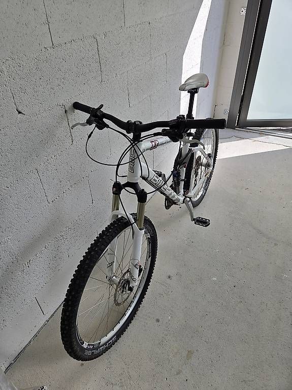 Velos: VTT BMC tout-suspendu – Gebraucht aus Longirod von coxx