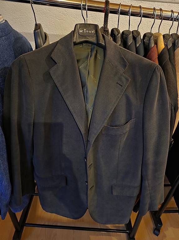 Vestes: Kiton Veston – D'occasion à Hausen AG par MM_FM 1
