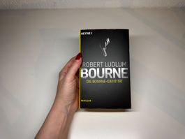 ROMAN: Robert Ludlum, Die Bourne Identität